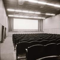 1982 Budapest, JÓKAI mozi külső-belső felvételei, 6 db szabadon felhasználható vintage negatív, 6x6 ...