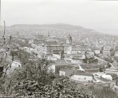 1967 Budapesti épületfotók, városképek, 13 db szabadon felhasználható vintage negatív, 6x6 és 6x7 cm