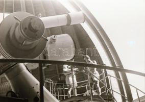 cca 1949 Budapest, csillagvizsgáló építése, Kotnyek Antal (1921-1990) fotóriportja, 17 db vintage ne...