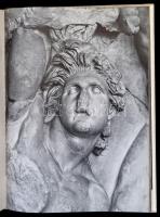 Schmidt, Eva Maria: Der große Altar zu Pergamon. Leipzig, [1961], Seemann Verlag. Vászonkötésben, jó...