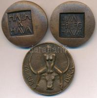 Lapis András (1942-) 1984. "Bika Taurus / BUÉK" Br emlékérem (45mm) + Ligeti Erika (1934-2004) DN "Halak hava" Br emlékérem (40mm) + "Mérleg hava" Br emlékérem (40mm) T:2