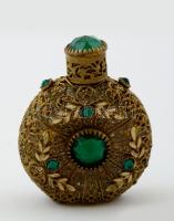 Parfümös üveg csiszolt üveg kövekkel, réz borítással, m:4,5 cm