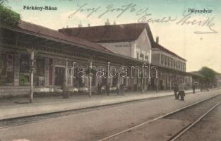 Párkánynána, Párkány-Nána, Sturovo; Vasútállomás / railway station