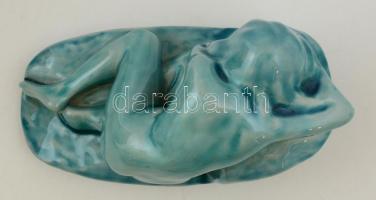 Zsolnay alapmázas fekvő akt, jelzett, apró lepattanással, 24x14x12 cm