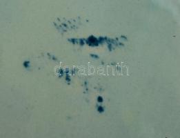 Zsolnay alapmázas fekvő akt, jelzett, apró lepattanással, 24x14x12 cm