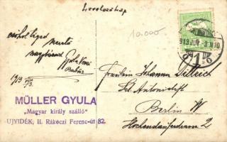 1919 Újvidék, Novi Sad; Müller Gyula Vendégfogadója a Magyar királyhoz, csoportkép automobilokkal / ...