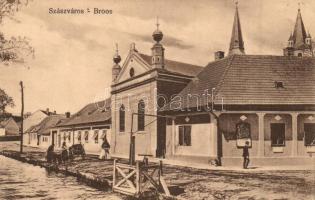 Szászváros, Broos; utcakép zsinagógával / street view with synagogue  (EK)