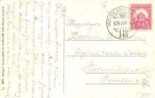 Szokolya, Magyar András vendéglője a Fő utcán, villanyoszlop