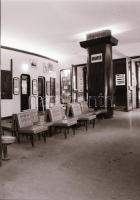 1982 Budapest, DUNA mozi külső-belső felvételei, 6 db szabadon felhasználható vintage negatív, 6x7 c...