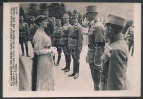 1918 A Katonai Mária Terézia-rend új kitüntetettjei IV. Károly és Zita királyné körében, 2 db fotó, feliratozva, hátulján pecséttel jelzett, 12×17,5 cm /  1918 The new members of the Military Order of Maria Theresa / Militär-Maria-Theresia-Orden with King Charles IV/I and Queen Zita, 2 photographs, with notes, with stamp on their backs, 12×17,5 cm