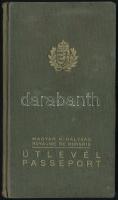 1937 Bp., A Magyar Királyság által kiállított fényképes útlevél izraelita vallású egyén számára / Hungarian passport for Jewish man