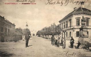 Keszthely, Festetich utca gyógyszertárral, szobor (kicsit ázott sarok / wet corner)