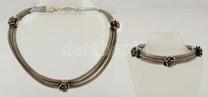 Ezüst (Ag.) nyaklánc és karkötő szett, plasztikus rózsákkal, jelzett, h: 33 és 18 cm, nettó:161 g / Silver necklace and bracelet with hallmark