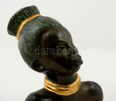 Izsépy bennszülött lány, festett mázas kerámia, kopott, m:23 cm, 16×15 cm