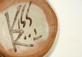 Kiss Roóz Ilona (1920-2010): Figurális párologtató. Festett mázas kerámia, hibátlan, jelzett, m:16 c...