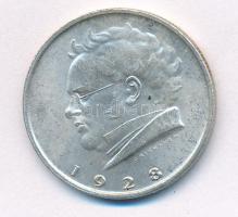 Ausztria 1928. 2Sch Ag "100 éve halt meg Schubert" T:2 Austria 1928. 2 Schilling Ag "Centennial of the Death of Schubert" C:XF Krause  KM#2843