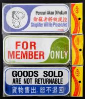 3 db műanyag tábla különböző feliratokkal, 22x10 cm