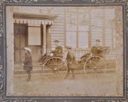 cca 1900-1902 SMS K.u.K. Maria Theresia matrózai Japánban, R. Yamamoto, Yokohama, 34x41 cm.