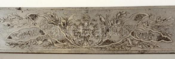 1899 Katonai szolgálat kezdetére készített, díszes vésésekkel ellátott tiszti kard. A pengében grafi...