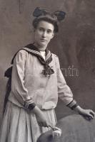 cca 1880-1910 Portrék, 4 db keményhátú fotó budapesti műtermekből (Strelisky, Koller, Uher), különbö...