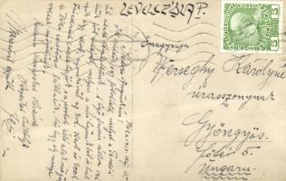 1910 SMS Zenta Osztrák-Magyar Monarchia Zenta-osztályú védett cirkálója, matróz a fedélzeten, háttér...