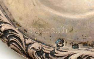 Ezüst (Ag.) tálca, jelzett, mesterjeggyel, karcos, 31×16 cm, nettó:270 g