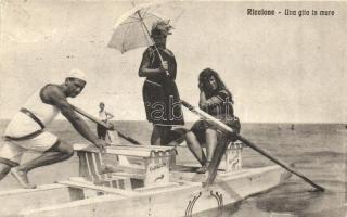 Riccione, Una gita in mare / sea trip, ladies in bathing suit. Ediz. Ferdinando Ballerini