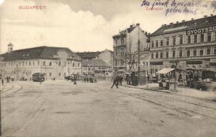 Budapest II. Széna tér, gyógyszertár, villamos, Németh Károly és fiai üzlete. Ádám herman kiadása (EM)