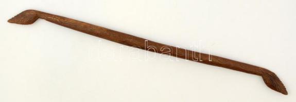 Díszesen faragott szárnymotívumos fa bútordísz, fa, h: 72 cm