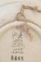 3 db porcelán és fajansz falitányér, kézzel festett, matricás, hibátlanok, jelzettek, 14, 17 és 20 c...