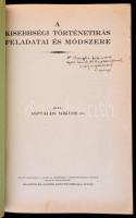 Asztalos Miklós: A kisebbségi történetírás feladatai és módszere. Klny. a Kisebbség 8. évfolyamából....