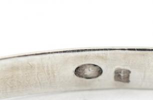 Ezüst(Ag) karperec, jelzett, d: 6,8 cm, nettó: 8,2 g