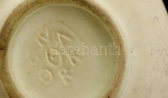 Iparművészi Vállalatos Gorka füles tálka, mázas kerámia, jelzett, hibátlan,  16×11 cm