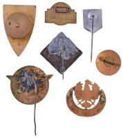 7db-os vegyes magyar és külföldi jelvény és kitűző tétel, közte Franciaország 1928. "X. Egyetem...