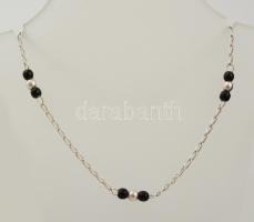 Ezüst(Ag) bokalánc, apró golyókkal díszítve, jelzett, h: 25 cm, bruttó: 2,3 g