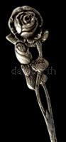 Ezüst(Ag) rózsákkal díszített csőrös mérőkanál, jelzett, h: 10,5 cm, nettó: 14,8 g