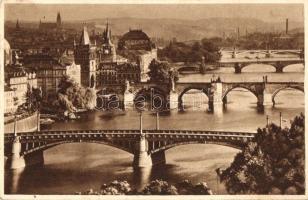 57 db RÉGI német és cseh városképes lap, II. világháborús tábori postával, vegyes minőség / 57 pre-1...