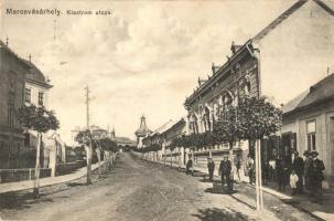 Marosvásárhely, Targu Mures; Klastrom utca, kiadja Porjes S. Sándor / street with shop (EK)