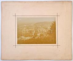 1895 Liptóújvár látképe, kartonra kasírozott fotó, a hátoldalán feliratozva, aláírással, 16x11 cm / Liptovský Hrádok, Slovakia, vintage photo, 16x11 cm