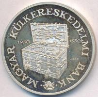Lebó Ferenc (1960-) 1990. "Magyar Külkereskedelmi Bank 1950-1990 / Hungarian Trade Foreign Bank" jelzett Ag emlékérem eredeti tokban (35,91g/0.925/43mm) T:1(PP) ujjlenyomat, felületi karc