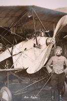 Magyar vadászrepülők az I. világháborúban. dr. Réti és Bömerang nevű gépe. Két jó fotólap, valamint ...