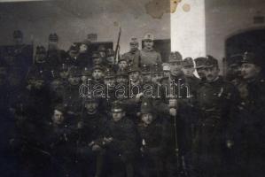 cca 1910 Katonai csoportkép, Fotólap / Photo card