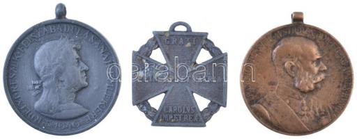 3db-os militária kitüntetés és jelvény tétel: 1898. "Jubileumi Emlékérem Fegyveres Erő Számára" Br kitüntetés mellszalag nélkül + 1916. "Károly csapatkereszt" cink kitüntetés mellszalag nélkül + 1940. "Erdélyi részek felszabadulásának emlékére" cink emlékérem mellszalag nélkül. Szign.:BERÁN T:2-,3 ph., karc, ü. NMK 249, 295, 428