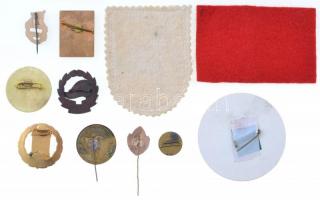 11db-vegyes úttörő jelvény, kitűző és felvarró tétel, közte ~1970. "Kiváló Kisdobos Munkáért&qu...