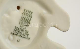 Zsolnay sivatagi róka, kézzel festett, jelzett, hibátlan, m: 9,5 cm