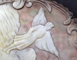 Halászlány, jelenetes díszes gyöngyház tál, 19×19 cm