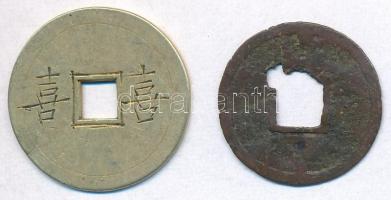 Kínai Császárság DN 2db hamis kínai rézpénz T:3
Chinese Empire ND 2pcs of Chinese fake copper coins...
