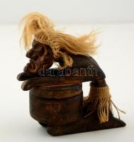 Ékszertartó, faragott fa figura, m:10 cm