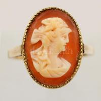 Arany (Au.) 14 K gyűrű kámea berakással, jelzett, méret: 53, bruttó 3,5 g