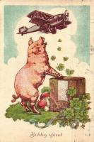 Boldog új évet! / New Years greeting card, pig with airplane, clovers, radio (EK)